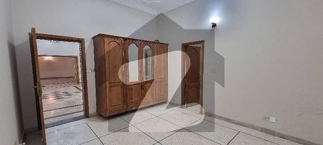 ایف