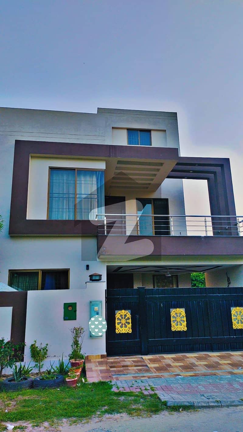 Bahria Southern 8 Marla House Bahria Southern 8 Marla House