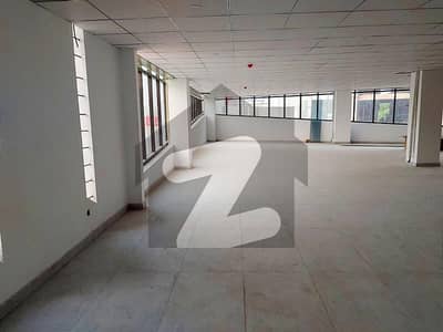 16 MARLA CORNER BRAND NEW FLOOR FOR RENT IN DHA PHASE 8