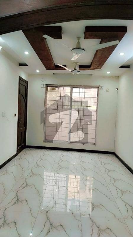 Aesthetic House Of 1800 Square Feet For rent Is Available Aesthetic House Of 1800 Square Feet For rent Is Available