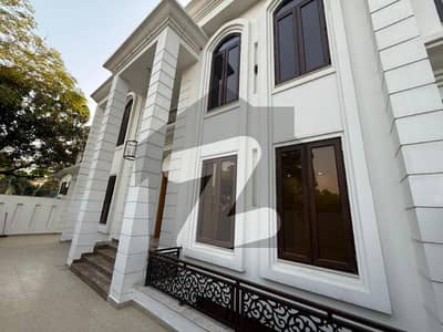 beautiful house for rent in F-8