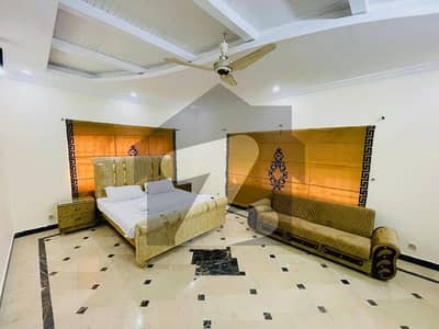Triple Storey For Rent In Owd 11 Bed 8 Bath