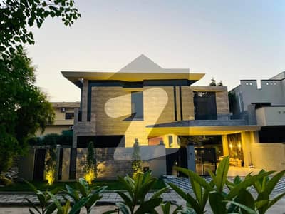 Investor's Choice: 2 Kanal Modern House Near Giga Mall