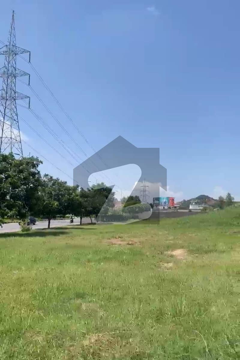 بی ۔ 17 اسلام آباد میں 23 کنال کمرشل پلاٹ 46.0 ارب میں برائے فروخت۔ بی ۔ 17 اسلام آباد میں 23 کنال کمرشل پلاٹ 46.0 ارب میں برائے فروخت۔