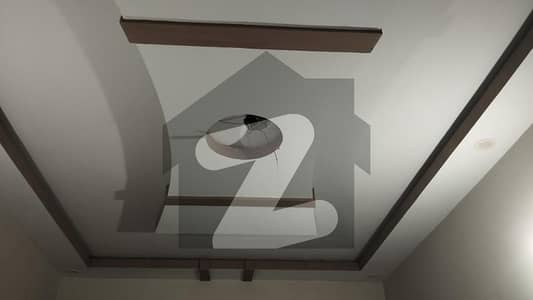 2 Bed Lounge Available For Rent