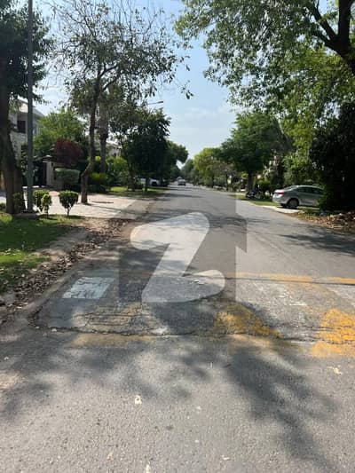 Rare Options Investment Price 9-Kanal Combined Plots in DHA Phase 7 (U Block) Rare Options Investment Price 9-Kanal Combined Plots in DHA Phase 7 (U Block)