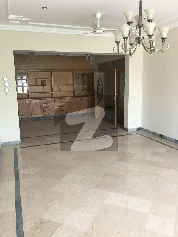 جی ۔ 13 اسلام آباد میں 3 کمروں کا 10 مرلہ بالائی پورشن 1.15 لاکھ میں کرایہ پر دستیاب ہے۔ جی ۔ 13 اسلام آباد میں 3 کمروں کا 10 مرلہ بالائی پورشن 1.15 لاکھ میں کرایہ پر دستیاب ہے۔