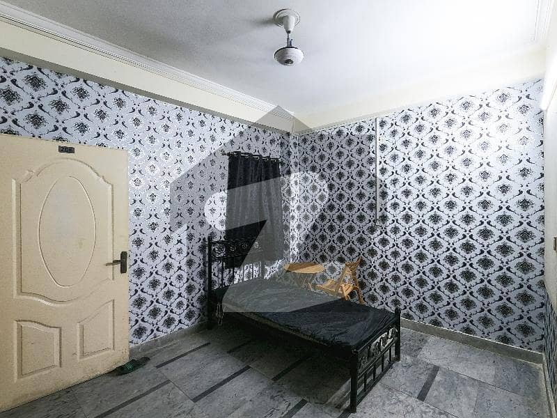 Prime Location 150 Square Feet Room Ideally Situated In Mozang Prime Location 150 Square Feet Room Ideally Situated In Mozang