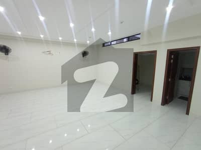 8 Marla Top Location Commercial Floor Available Software house & Online work 3rd Floor For Rent Phase 6 DHA