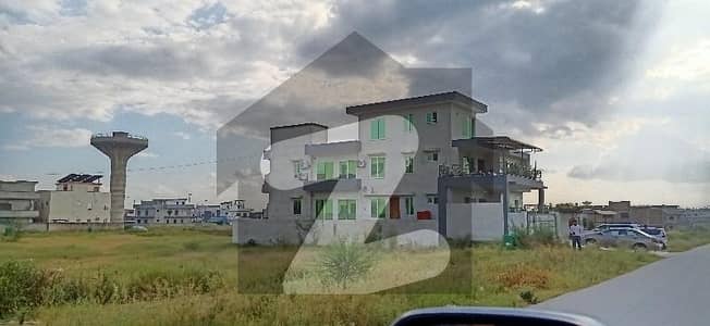 جی ۔ 14/3 جی ۔ 14,اسلام آباد میں 1 کنال رہائشی پلاٹ 5.35 کروڑ میں برائے فروخت۔