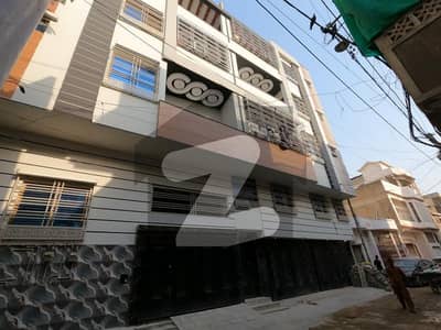 Spacious 3rd Floor 4 Bed Portion West Open, Modern Kitchen & Covered Parking Spacious 3rd Floor 4 Bed Portion West Open, Modern Kitchen & Covered Parking