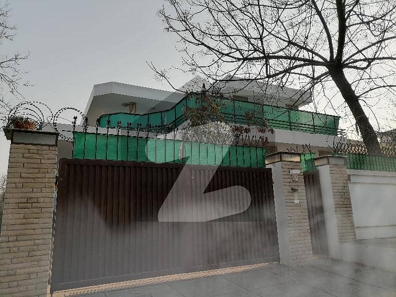 ایف ۔ 8 اسلام آباد میں 6 کمروں کا 1 کنال مکان 7.0 لاکھ میں کرایہ پر دستیاب ہے۔ ایف ۔ 8 اسلام آباد میں 6 کمروں کا 1 کنال مکان 7.0 لاکھ میں کرایہ پر دستیاب ہے۔