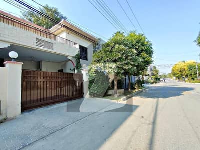 10-Marla 3-Bedroom's Sami Commercial House Available For Rent on Shami Road Lahore Cantt.