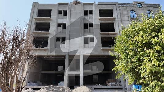 Stunning Flat Is Available For Rent In Green City
