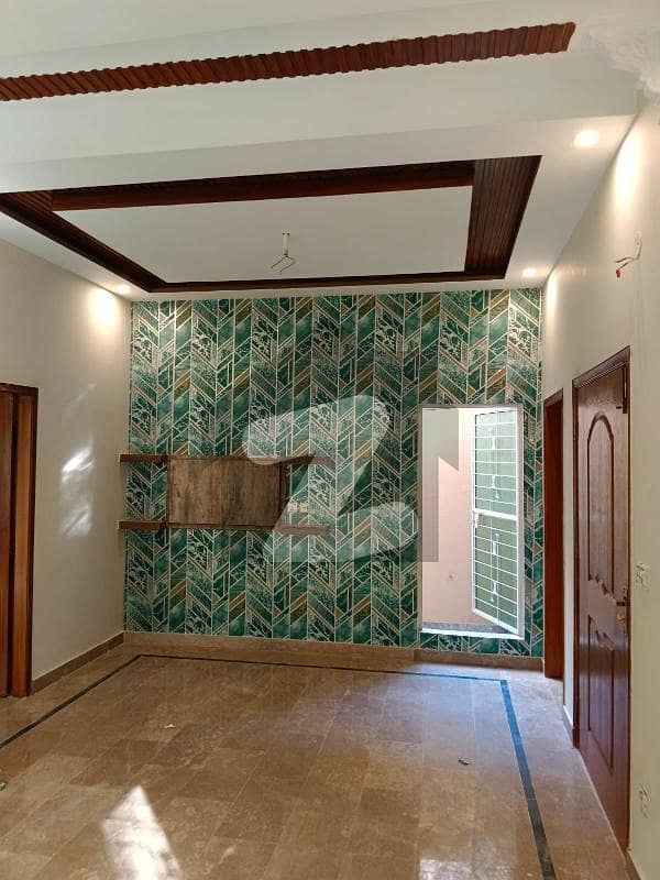 6 MARLA UPPER PORTION AVAILABLE FOR RENT 6 MARLA UPPER PORTION AVAILABLE FOR RENT