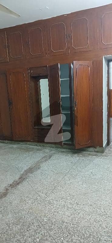 جی