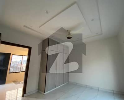 سٹی ہاؤسنگ سوسائٹی گوجرانوالہ میں 5 کمروں کا 10 مرلہ مکان 1.5 لاکھ میں کرایہ پر دستیاب ہے۔