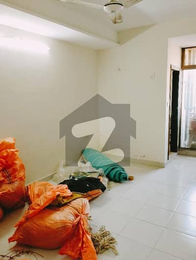 کیپیٹل سکئیر بی ۔ 17,اسلام آباد میں 2 کمروں کا 5 مرلہ فلیٹ 40.0 ہزار میں کرایہ پر دستیاب ہے۔