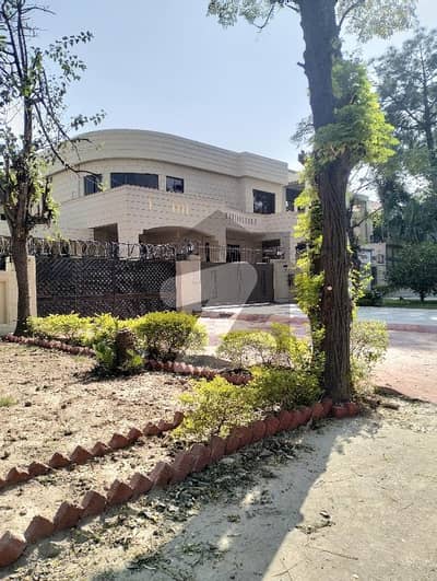 ایف
