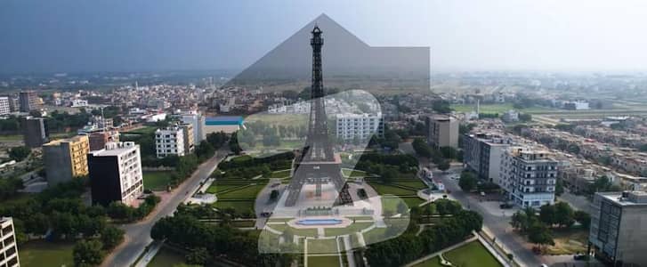 وایلیٹ بلاک بحریہ ٹاؤن سیکٹر ای,بحریہ ٹاؤن,لاہور میں 1 مرلہ Studio فلیٹ 62.05 لاکھ میں برائے فروخت۔