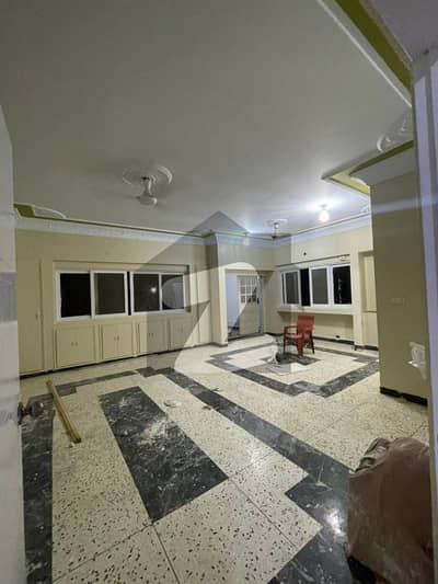600 SQUARE YARDS HOUSE FOR RENT