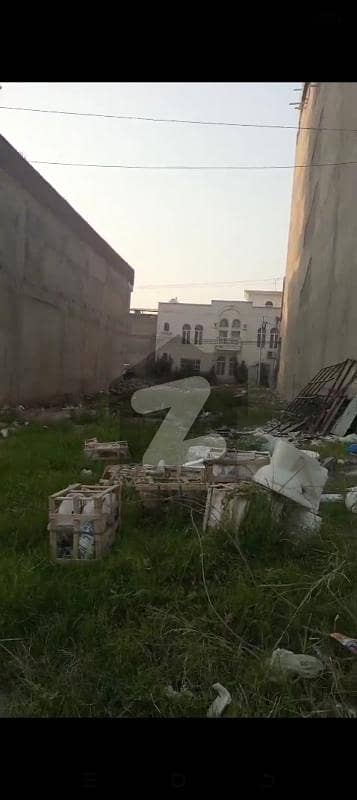 پی