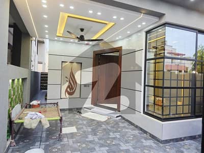 5 MARLA SLIGHTLY USED HOUSE FOR SALE IN REASONABLE PRICE DIRECT DEAL WITH OWNER GOOD LOCATION FAR AWAY FROM DRAIN NEAR TO MAIN ENTRANCE 5 MARLA SLIGHTLY USED HOUSE FOR SALE IN REASONABLE PRICE DIRECT DEAL WITH OWNER GOOD LOCATION FAR AWAY FROM DRAIN NEAR TO MAIN ENTRANCE