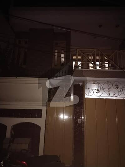مدینہ ٹاؤن فیصل آباد میں 4 کمروں کا 5 مرلہ مکان 2.0 کروڑ میں برائے فروخت۔