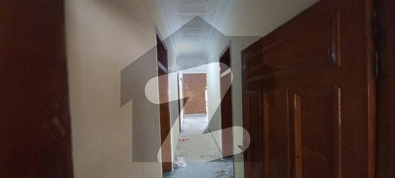 ایف ۔ 10 اسلام آباد میں 6 کمروں کا 1 کنال مکان 5.0 لاکھ میں کرایہ پر دستیاب ہے۔ ایف ۔ 10 اسلام آباد میں 6 کمروں کا 1 کنال مکان 5.0 لاکھ میں کرایہ پر دستیاب ہے۔