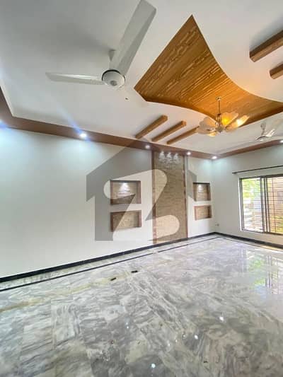 Upper Portion For Rent