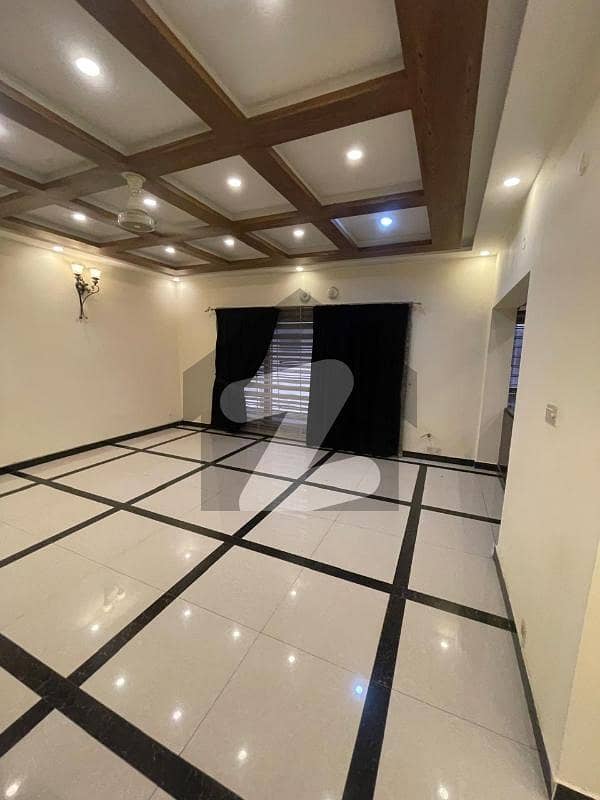 1 Kanal House For Sale 1 Kanal House For Sale