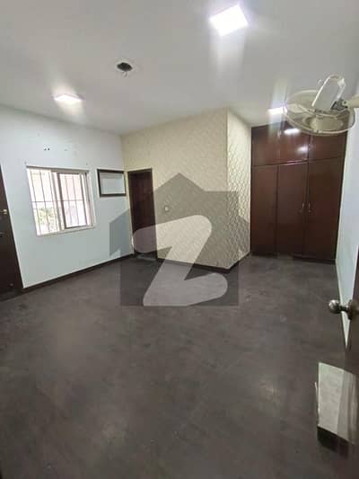 گارڈن ٹاؤن لاہور میں 6 کمروں کا 1 کنال مکان 4.0 لاکھ میں کرایہ پر دستیاب ہے۔ گارڈن ٹاؤن لاہور میں 6 کمروں کا 1 کنال مکان 4.0 لاکھ میں کرایہ پر دستیاب ہے۔