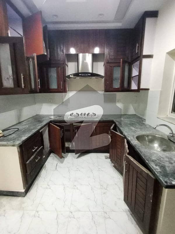 F17 first floor for rent F17 first floor for rent