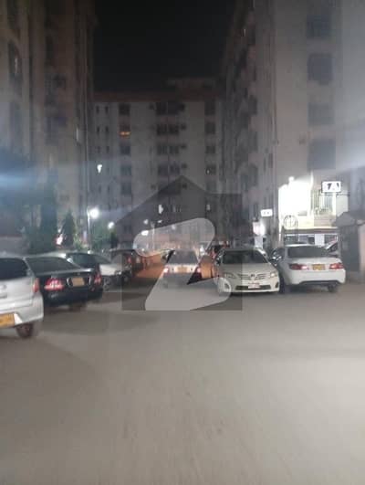 Leased Flat For Sale In Johar Block 18 Rufi Lake Drive 4 Bed DD Fully Renovated Flat Leased Flat For Sale In Johar Block 18 Rufi Lake Drive 4 Bed DD Fully Renovated Flat
