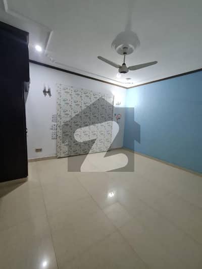 ڈی ایچ اے فیز 7 ڈی ایچ اے ڈیفینس,کراچی میں 3 کمروں کا 1 کنال زیریں پورشن 2.8 لاکھ میں کرایہ پر دستیاب ہے۔ ڈی ایچ اے فیز 7 ڈی ایچ اے ڈیفینس,کراچی میں 3 کمروں کا 1 کنال زیریں پورشن 2.8 لاکھ میں کرایہ پر دستیاب ہے۔