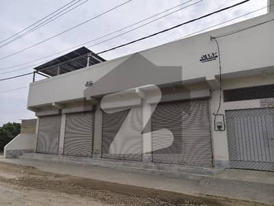 گھاگھر پھاٹک کراچی میں 13 مرلہ گودام 4.2 کروڑ میں برائے فروخت۔