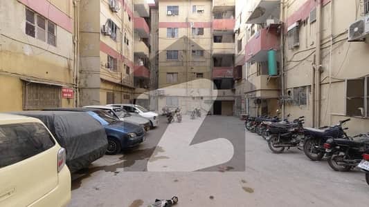1350 Square Feet Flat Available For Sale
