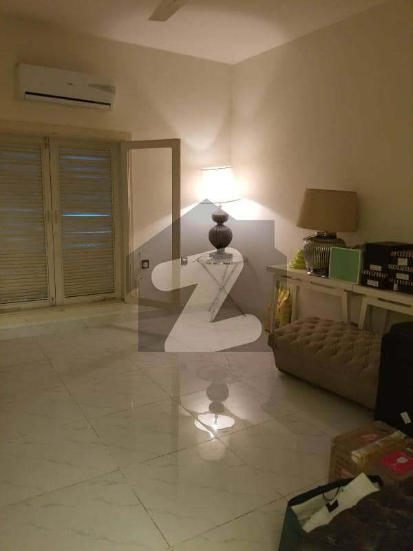500 Yards Bungalow For Sale - Main Shahbaz 500 Yards Bungalow For Sale - Main Shahbaz