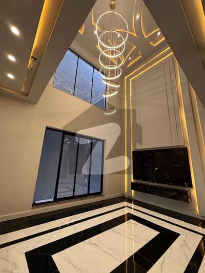 10 Marla Brand New House Abdullah Gardens