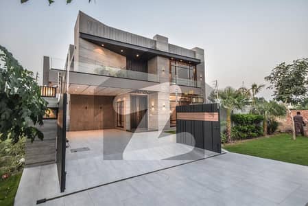 1 Kanal Upper Portion On Top Location For Rent in DHA Phase 6 Lahore