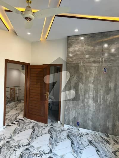 1 Bed Luxury Apartment For Sale In Bahria Town Lahore