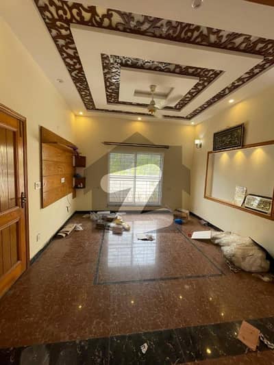5 MARLA GROUND FLOOR AVAILABLE FOR RENT