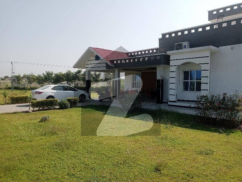 Beautiful Farm House (Main Road) Beautiful Farm House (Main Road)