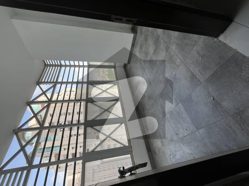 BRAND NEW LUXURY APARTMENT ON SALE