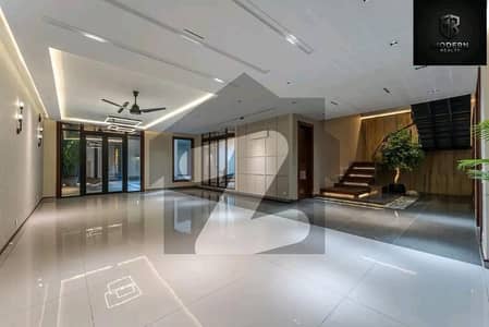 500 Yard Bungalow For Rent