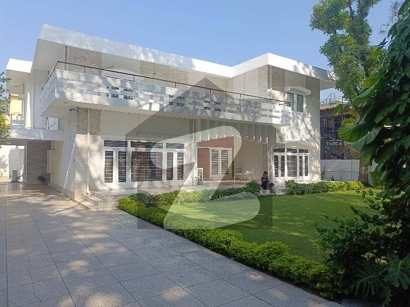 ایف ۔ 10 اسلام آباد میں 6 کمروں کا 1 کنال مکان 5.25 لاکھ میں کرایہ پر دستیاب ہے۔ ایف ۔ 10 اسلام آباد میں 6 کمروں کا 1 کنال مکان 5.25 لاکھ میں کرایہ پر دستیاب ہے۔