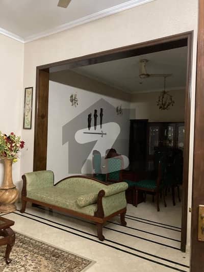 واپڈا ٹاؤن فیز 1 - بلاک جے1 واپڈا ٹاؤن فیز 1,واپڈا ٹاؤن,لاہور میں 5 کمروں کا 1 کنال مکان 5.0 کروڑ میں برائے فروخت۔ واپڈا ٹاؤن فیز 1 - بلاک جے1 واپڈا ٹاؤن فیز 1,واپڈا ٹاؤن,لاہور میں 5 کمروں کا 1 کنال مکان 5.0 کروڑ میں برائے فروخت۔