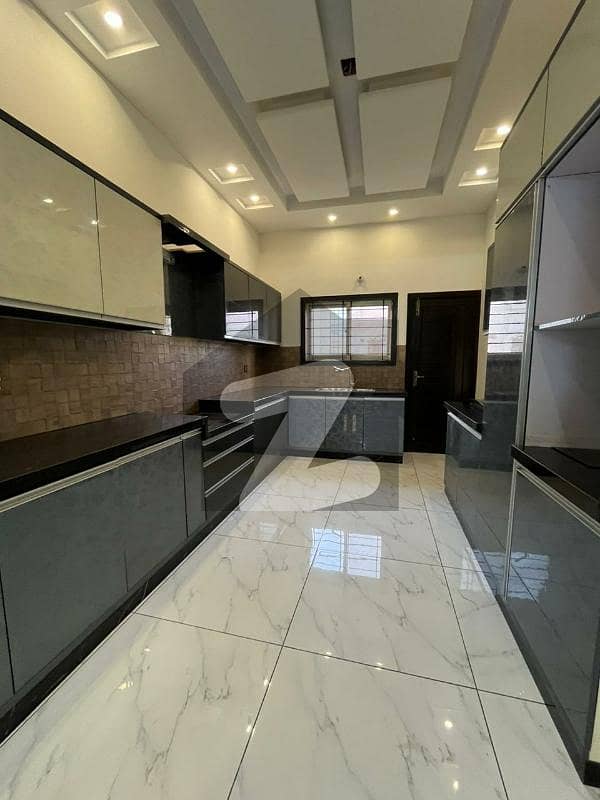 400 Yard House Gulshan e Maymar 400 Yard House Gulshan e Maymar