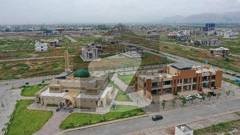 ڈی ایچ اے ڈیفینس پشاور میں 10 مرلہ رہائشی پلاٹ 1.65 کروڑ میں برائے فروخت۔