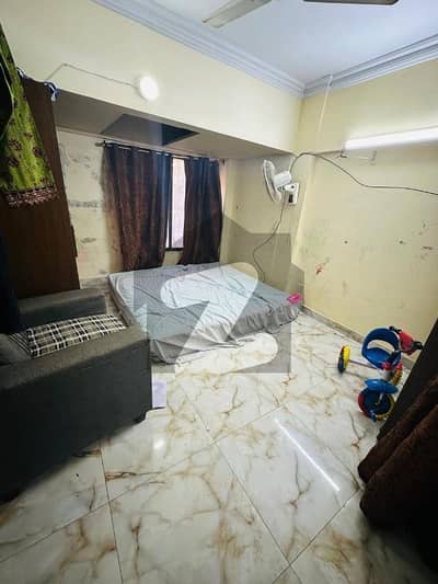 کلفٹن ۔ بلاک 2 کلفٹن,کراچی میں 2 کمروں کا 5 مرلہ فلیٹ 65.0 ہزار میں کرایہ پر دستیاب ہے۔